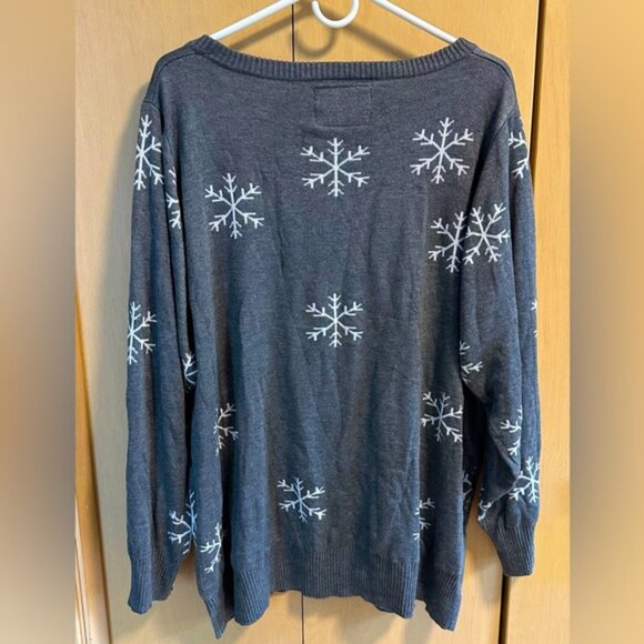 Tipsy Elves Christmas Sweater - NWT - Picture 2 of 6